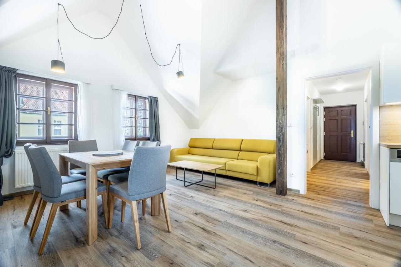 Residence Wurmfeld - Rodinny Apartman S 3 Loznicemi Český Krumlov Esterno foto